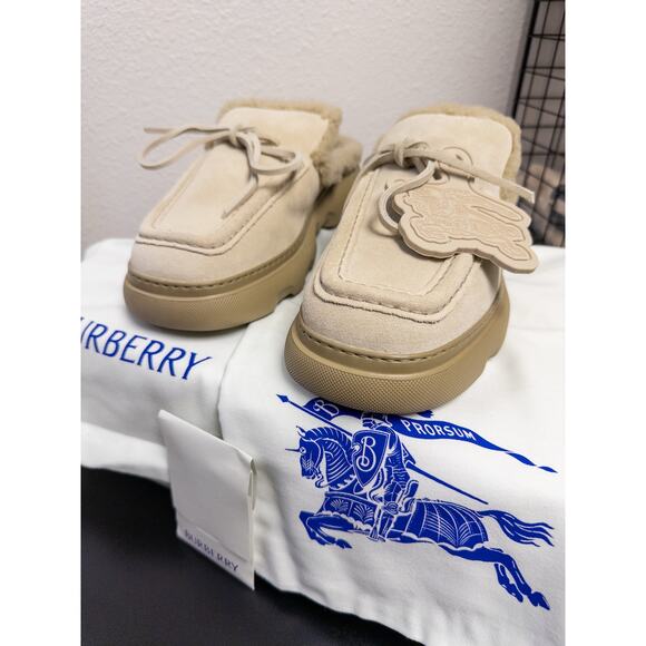 Burberry Mules Suede & Sherling Stony Clay Size 41 $950 Retail - Picture 1 of 3